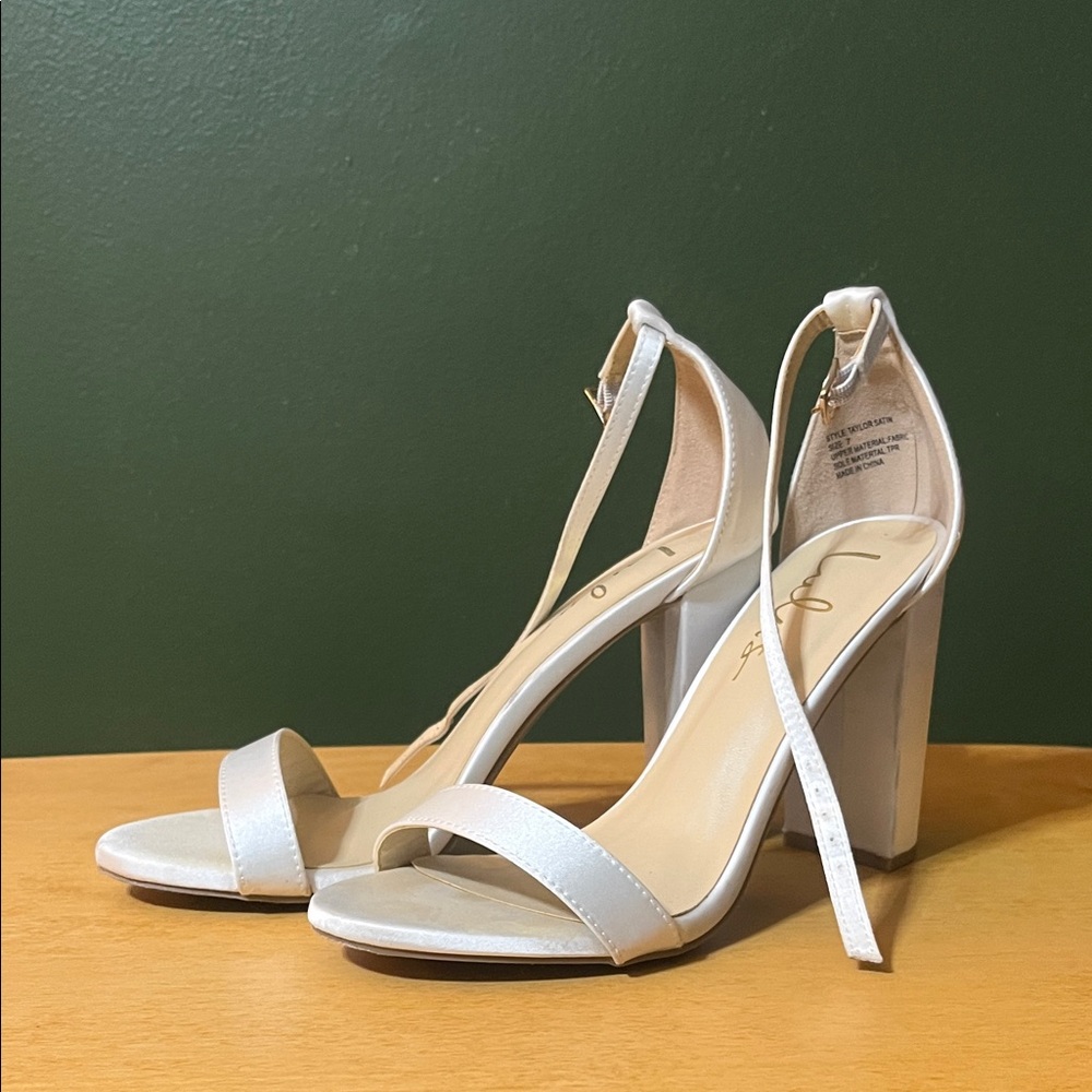 Lulu's Cream Block Heel Sandals